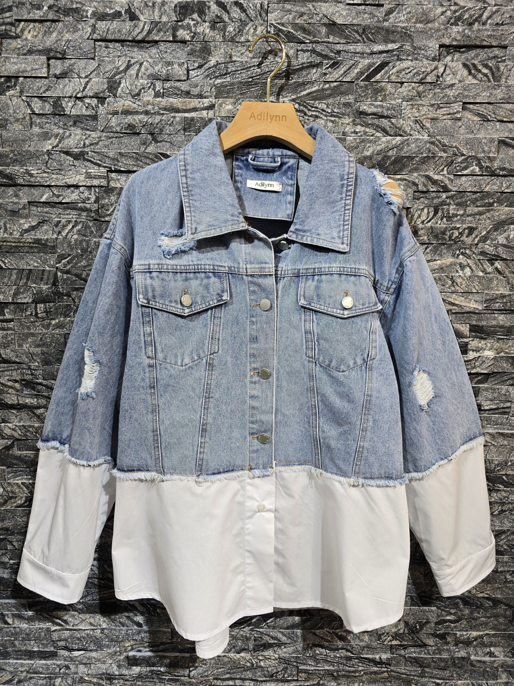 Großhändler Adilynn - Baumwolljacke mit Halb-Jeans-Halb-Shirt, zwei Vordertaschen, Knöpfe schließen