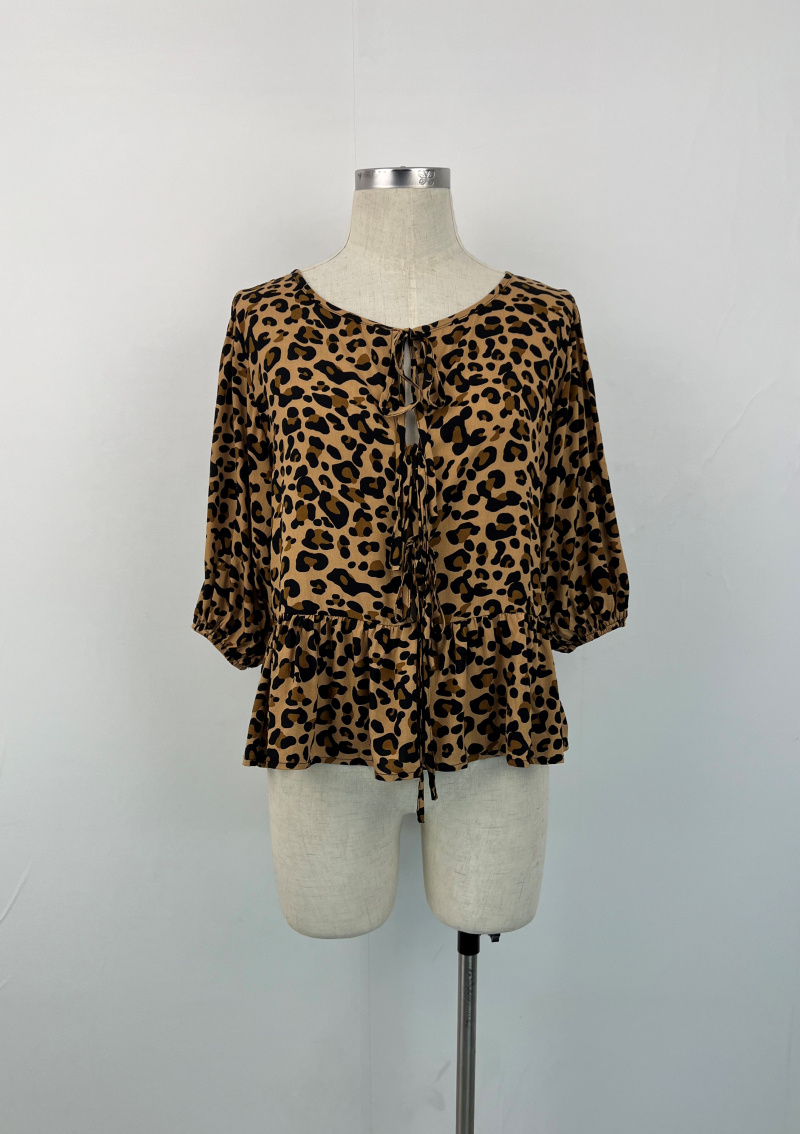 Wholesaler Aikha - top