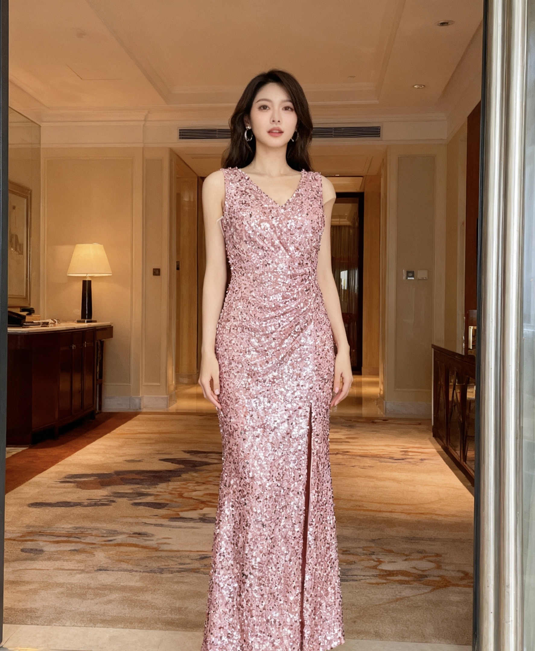 Wholesaler Alice'Desir - Evening dress with sequins