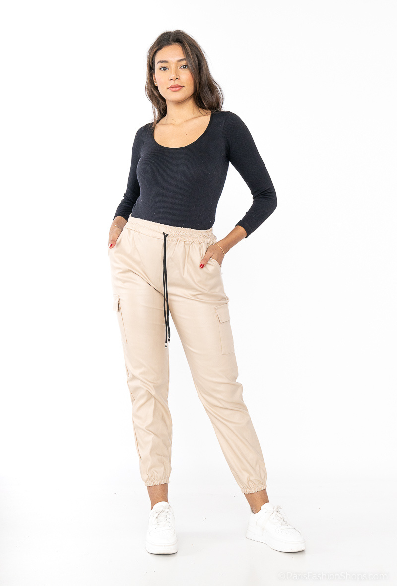 Wholesaler ALIDA MOD - Faux leather cargo pants with 4 pockets and laces