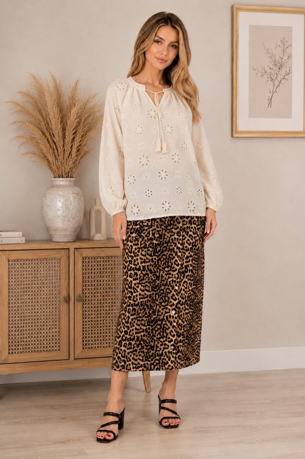 Wholesaler Alina - English embroidery blouse