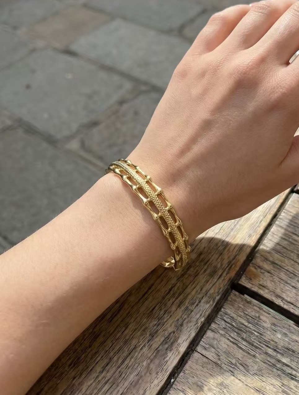 Großhändler Aliya Bijoux - Goldener Bambus-Knochen-Armreif