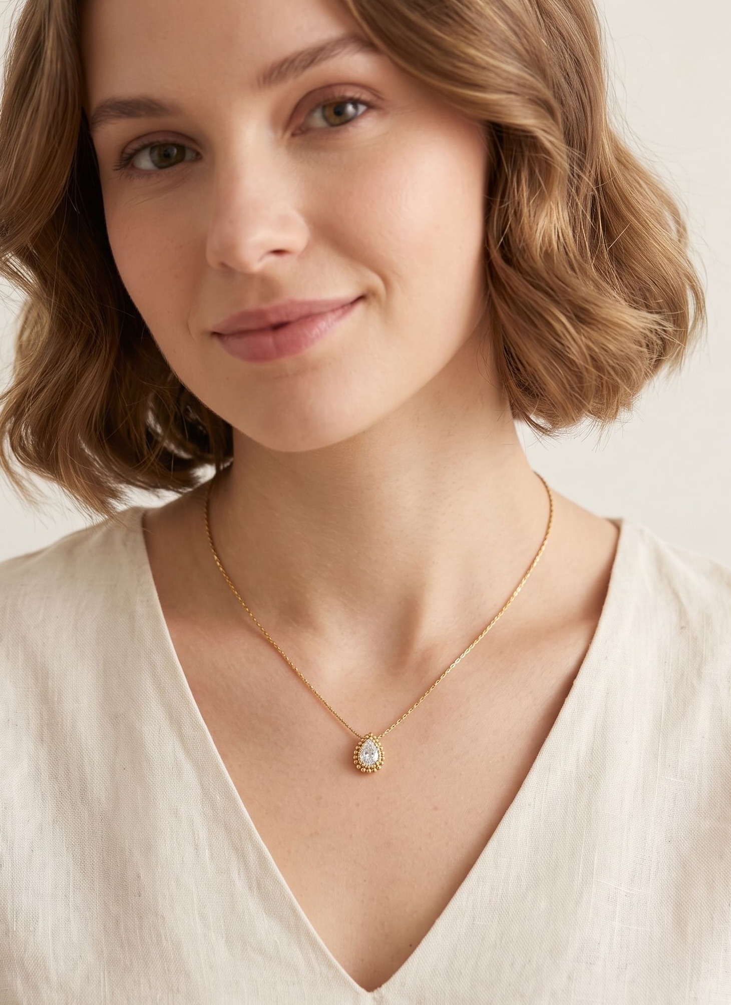 Grossiste Aliya Bijoux - Collier motif goutte