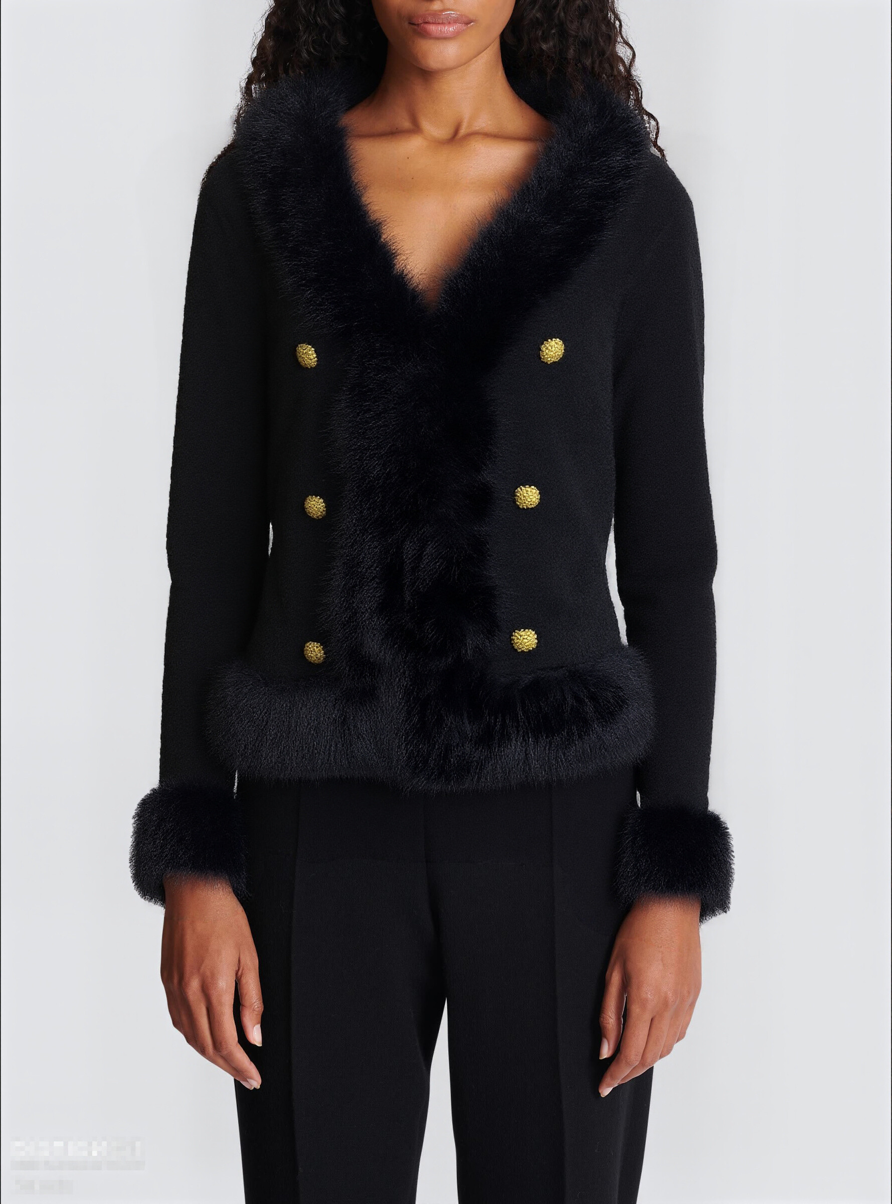 JOU2492 in polyester fiber, acrylic lining, perfect for winter. Made in China, Fall/Winter 2025/2026 collection.