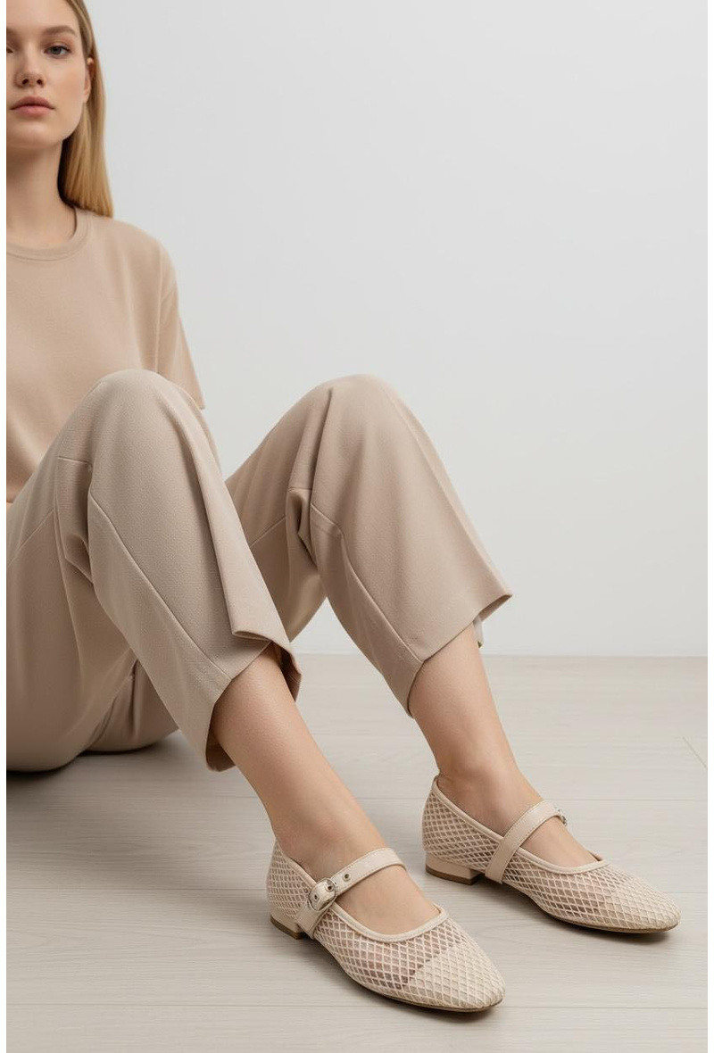 Grossiste ALTAMODA SHOES - Ballerines Mary Jane en résille à petits talons