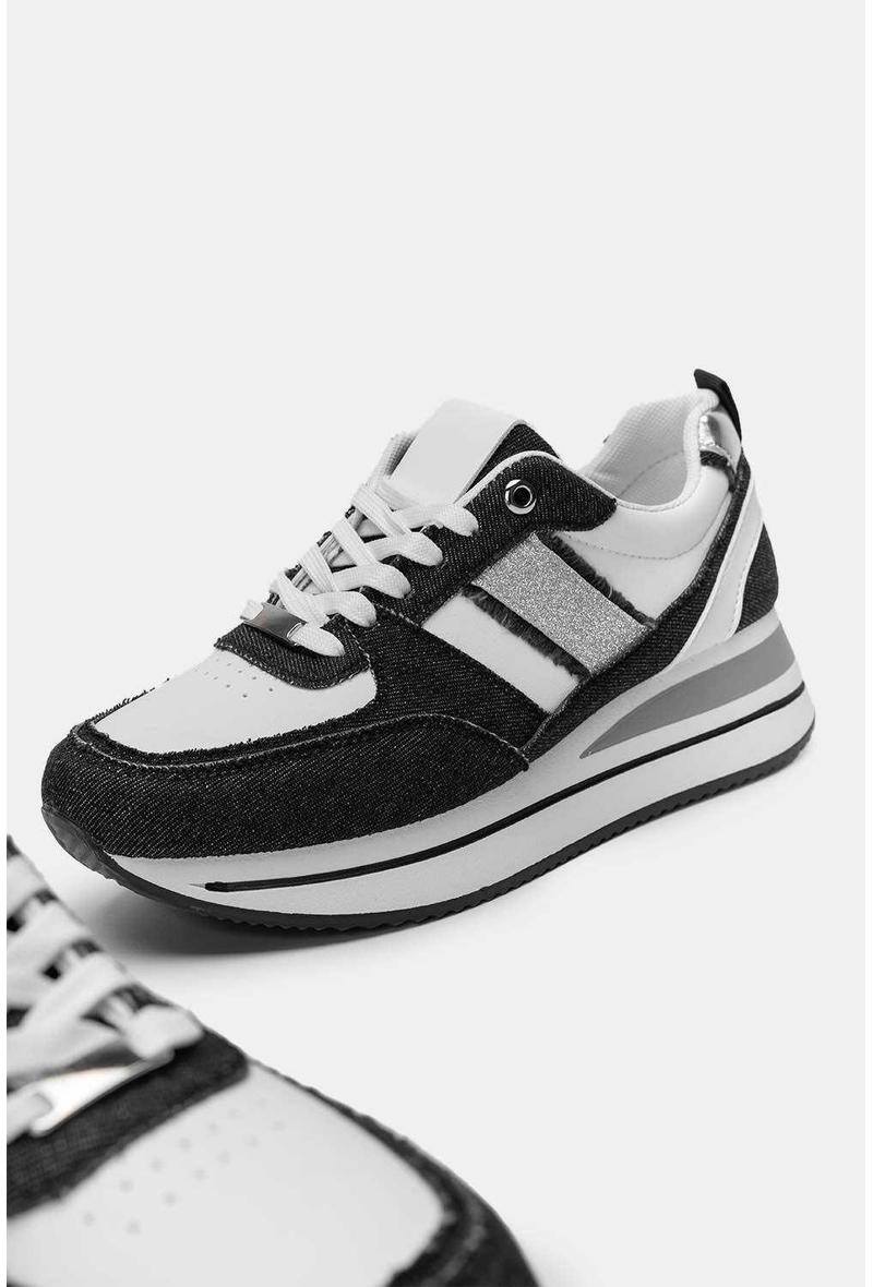 Großhändler ALTAMODA SHOES - Klassische Denim-Plateau-Sneaker