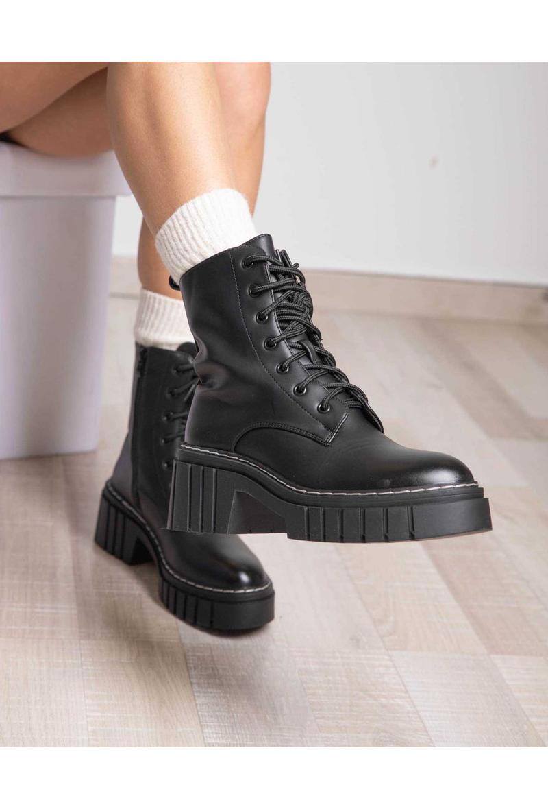 Großhändler ALTAMODA SHOES - Klassische Schnürstiefel mit Profilsohle