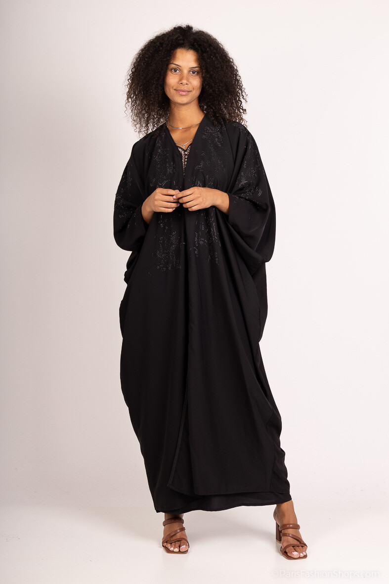 Grossista ALYA - Black Elegance Dubai Abaya con decorazioni in diamanti sintetici