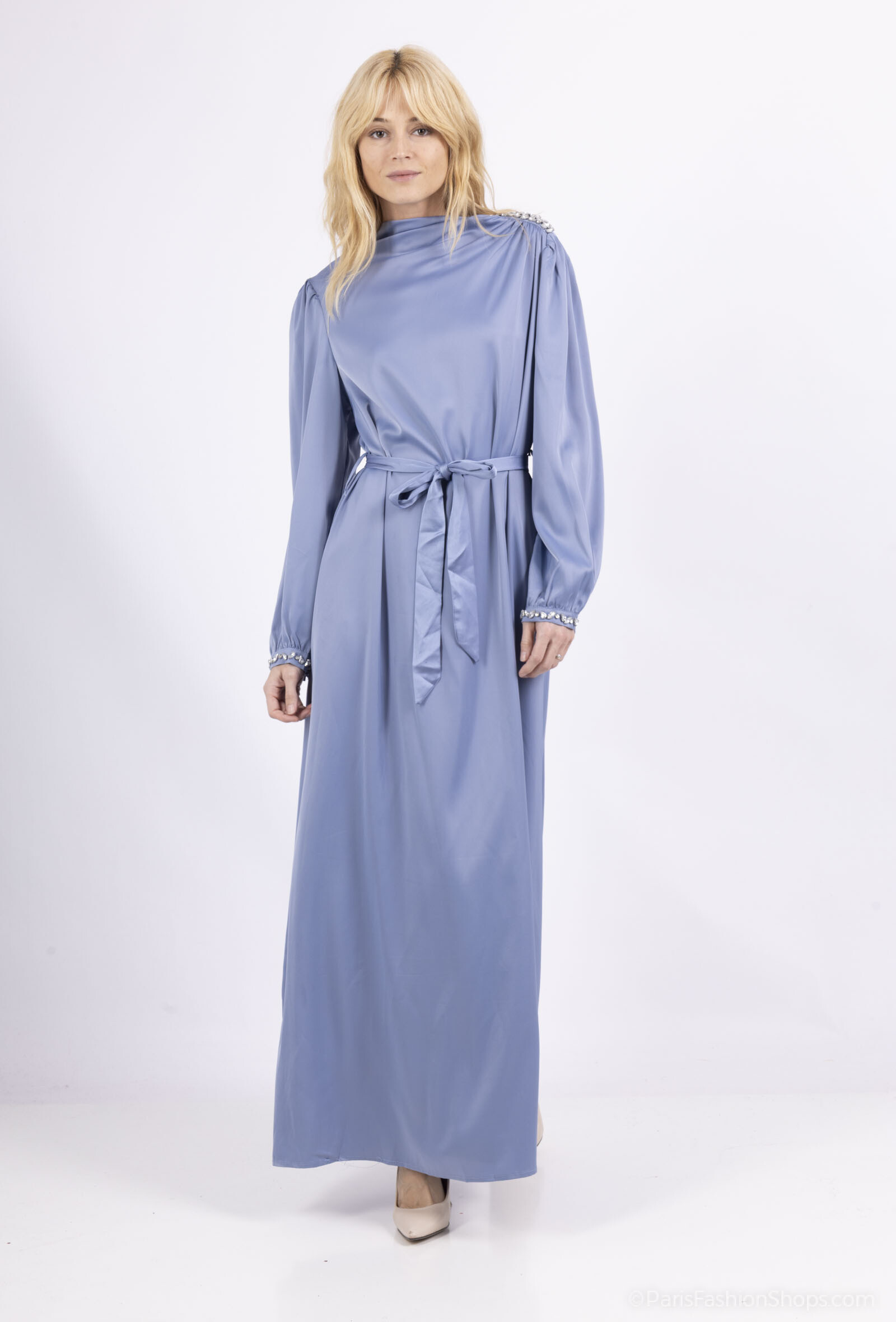 Grossista ALYA - Abaya Elegante con Strass sulla Spalla – Stile Raffinato