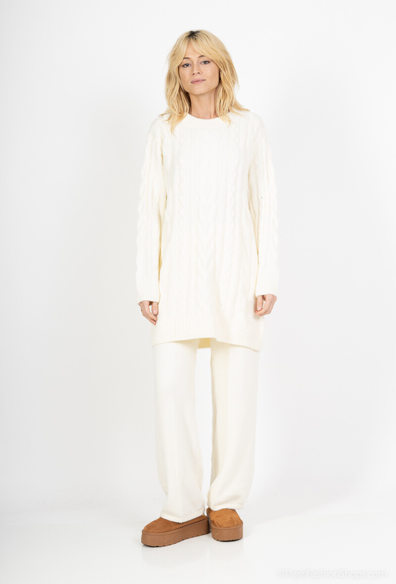 Grossista ALYA - Set di punto grosso: massimo comfort e look moderno!