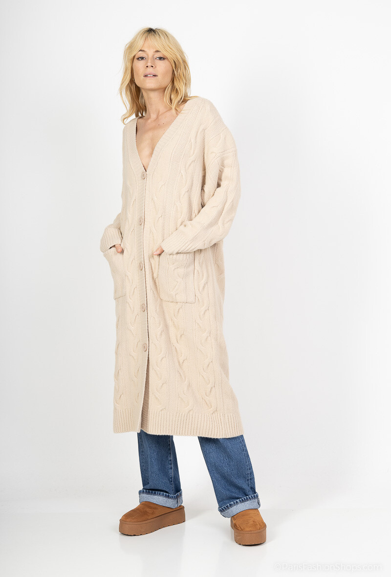 Grossiste ALYA - Cardigan court en grosse maille – Chaleur et style compact !