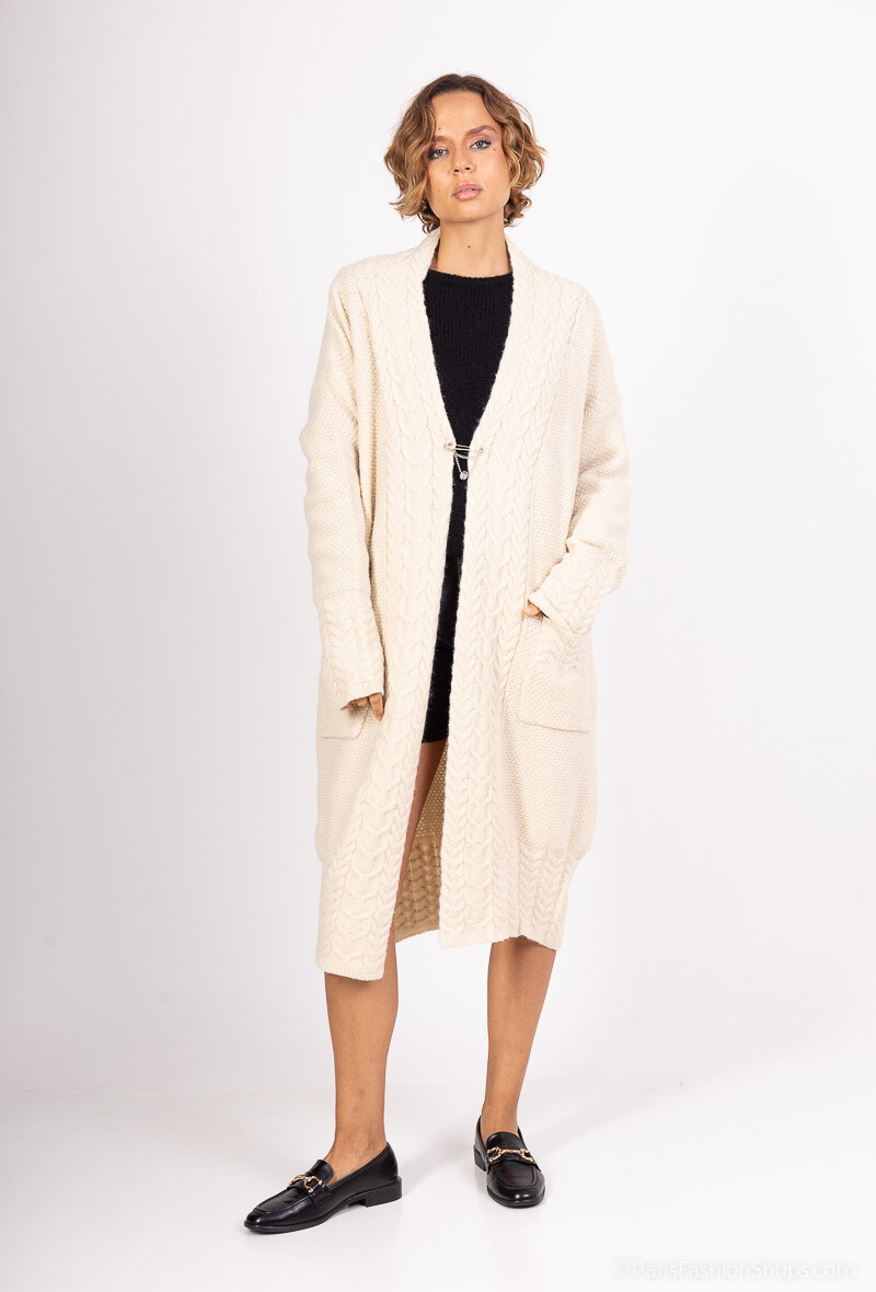 Grossista ALYA - Cardigan in maglia - Semplicità ed eleganza