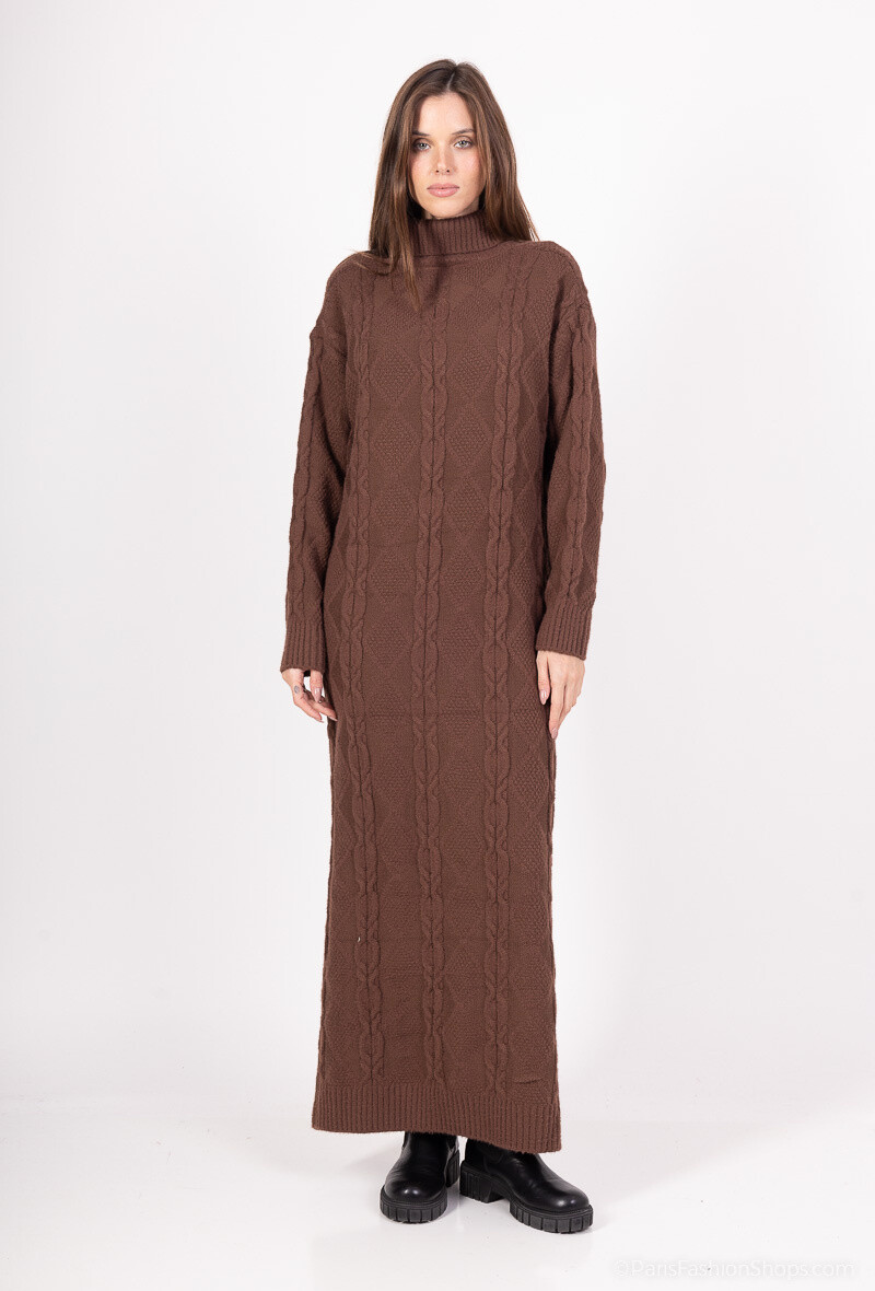 Grossista ALYA - Comodo vestito lungo con elegante collo