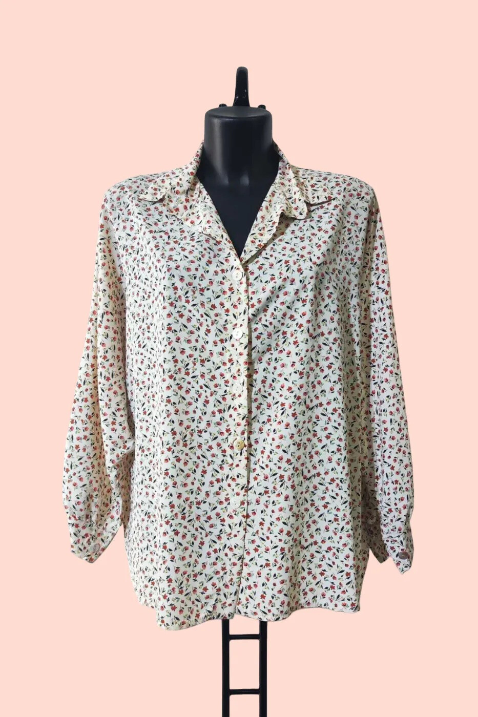 Wholesaler Alyra - Ample relaxed printed shirt - minimalist and comfortable style
