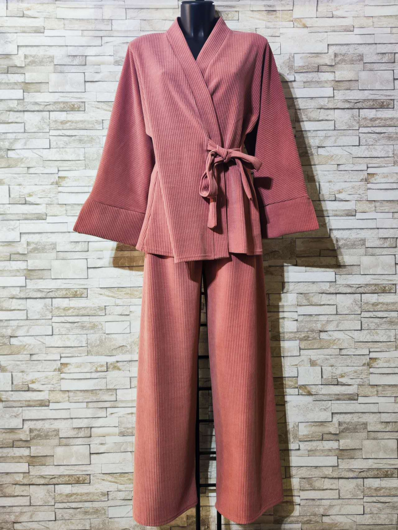 Grossiste Alyra - Ensemble kimono en velour côtelé