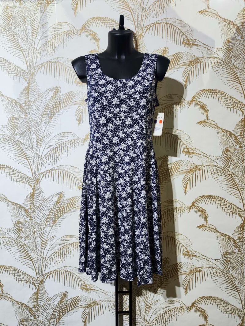 Wholesaler Alyra - Printed skater dress.