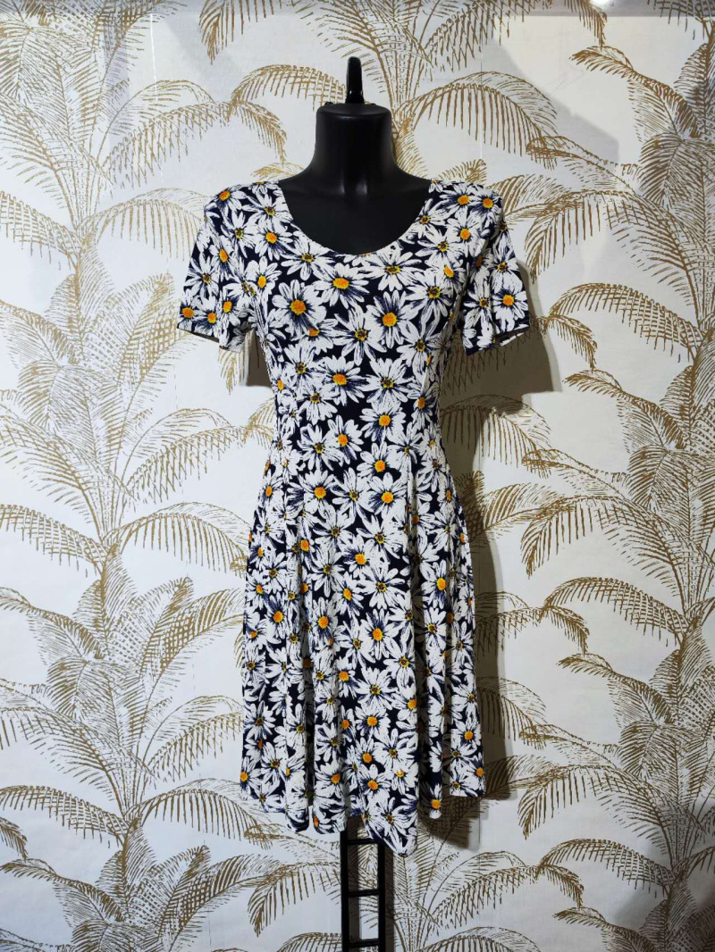 Wholesaler Alyra - Printed skater dress