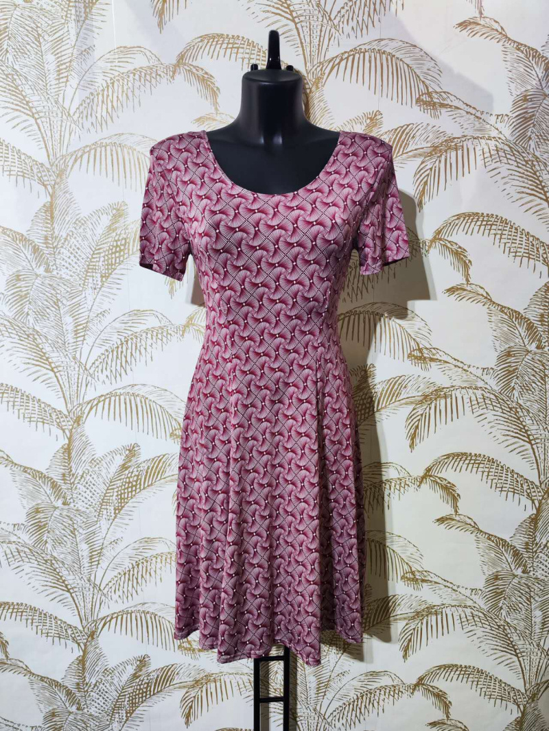 Wholesaler Alyra - Printed skater dress