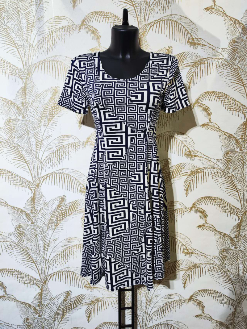 Wholesaler Alyra - Printed skater dress