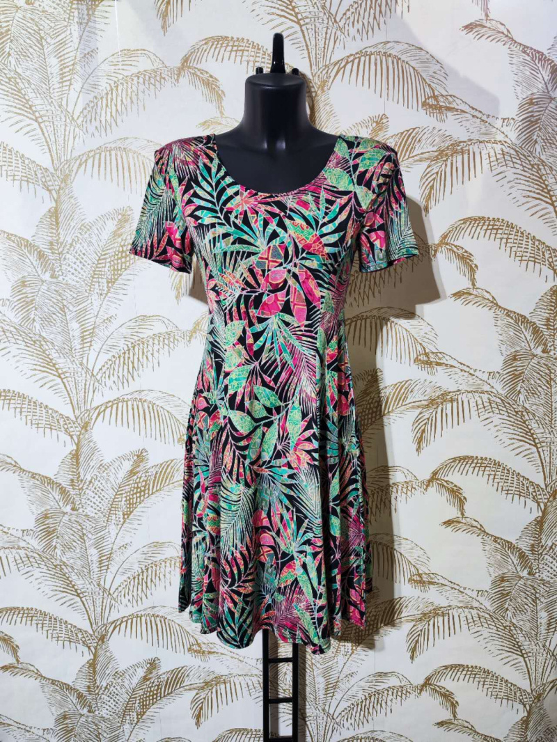 Wholesaler Alyra - Printed skater dress