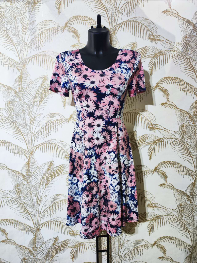 Wholesaler Alyra - Printed skater dress