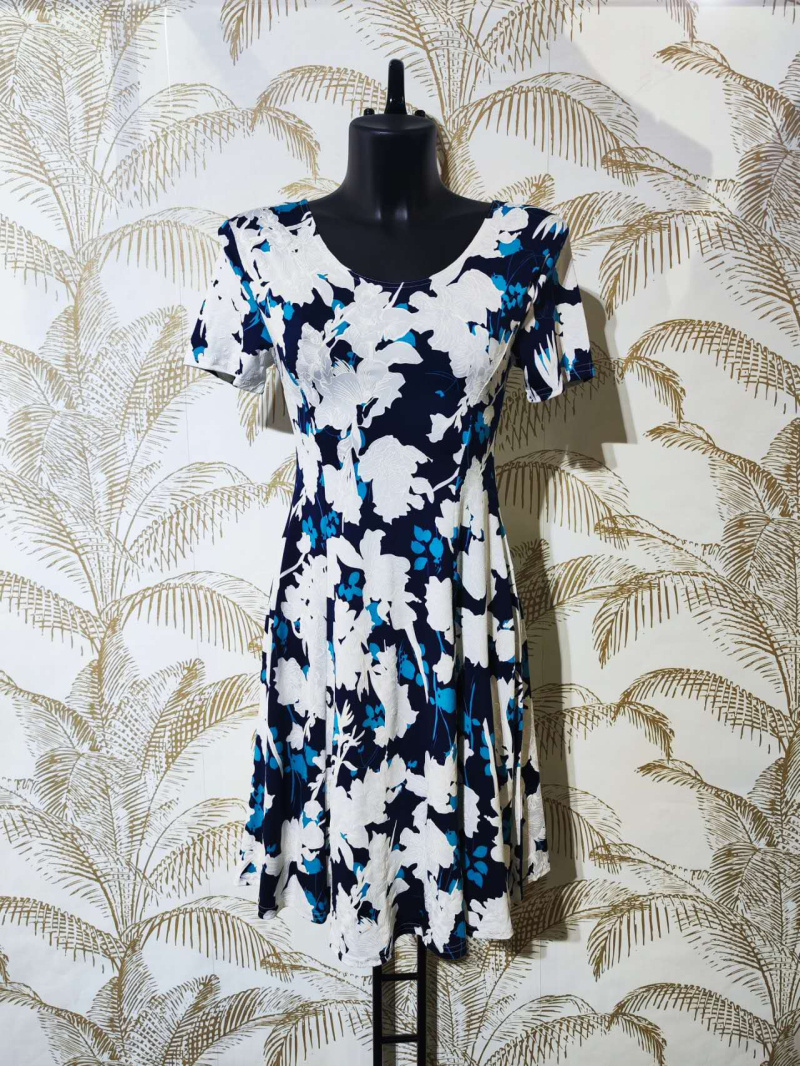 Wholesaler Alyra - Printed skater dress