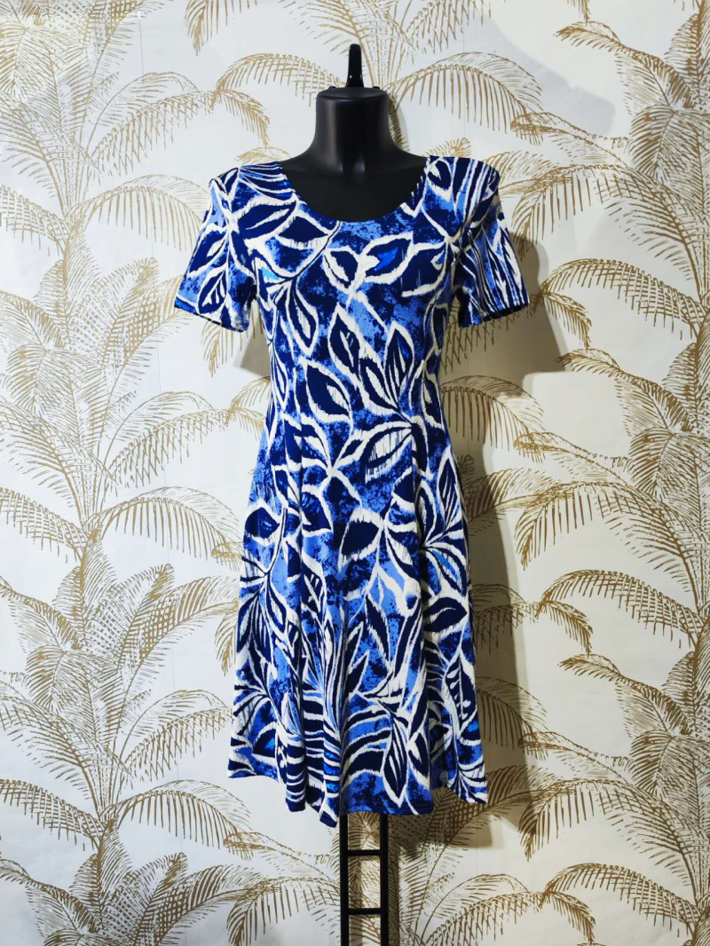 Wholesaler Alyra - Printed skater dress