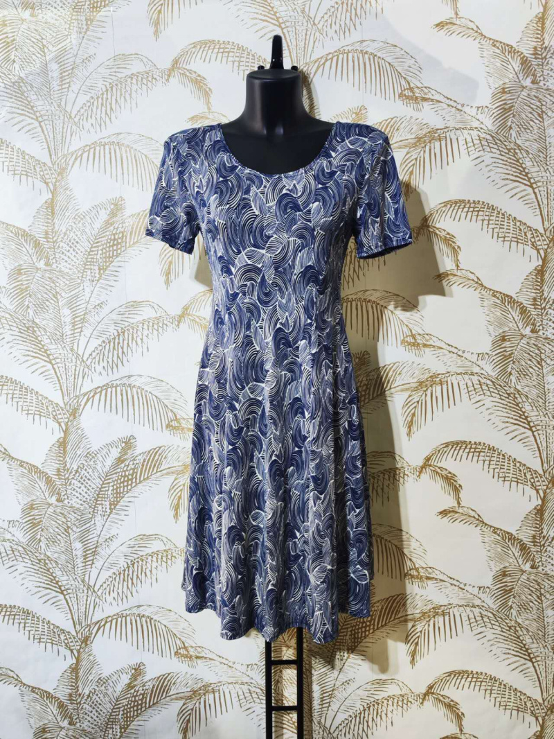 Wholesaler Alyra - Printed skater dress
