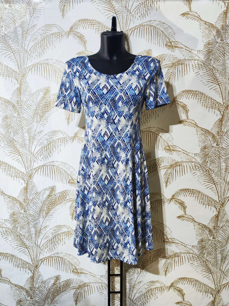 Wholesaler Alyra - Printed skater dress