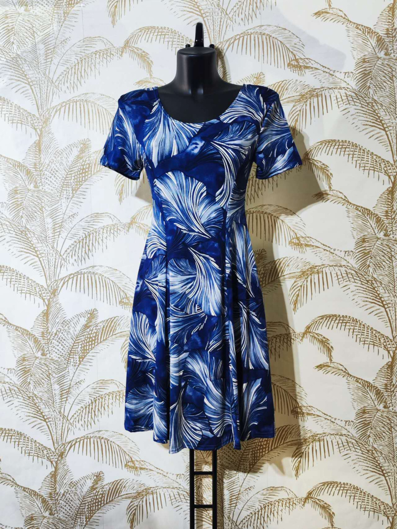 Wholesaler Alyra - Printed skater dress