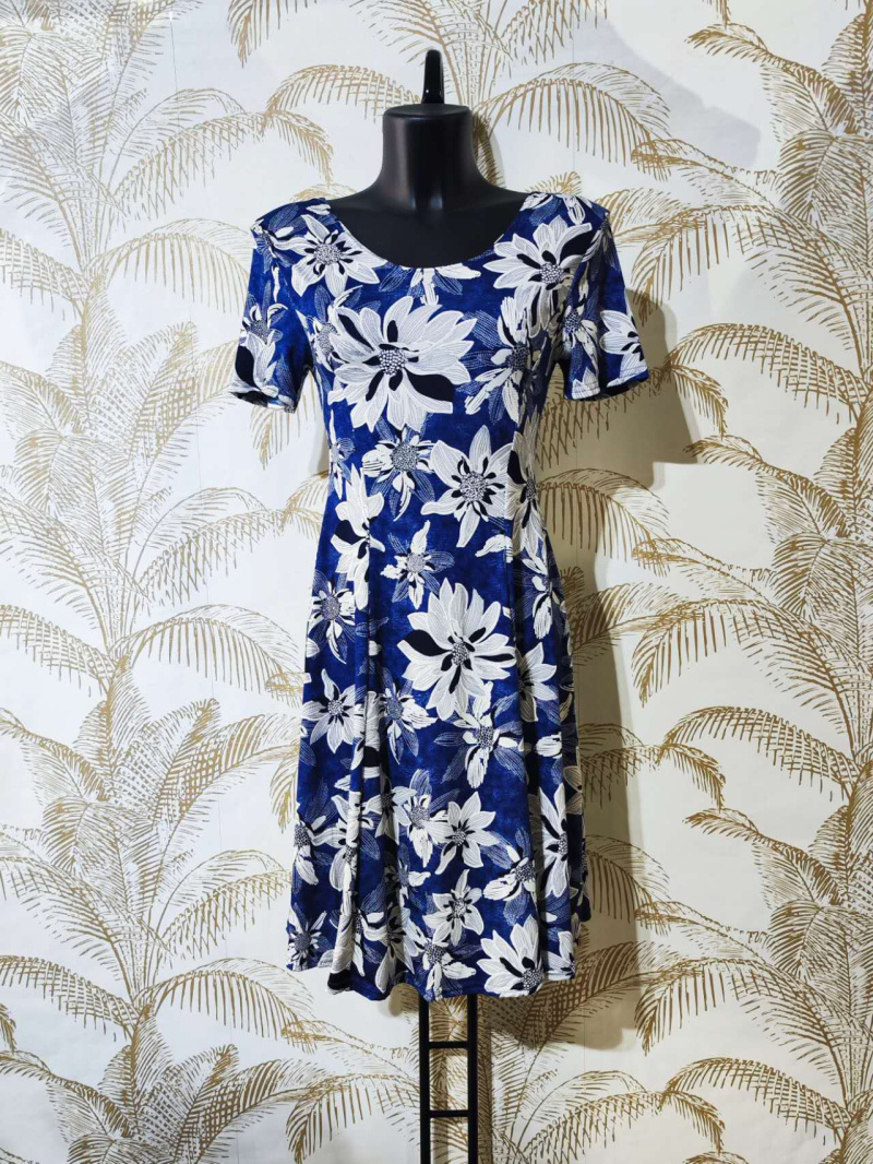 Wholesaler Alyra - Printed skater dress