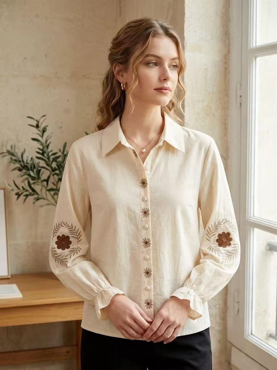 Wholesaler ALYSSA srl - SOLID COLOR EMBROIDERED SHIRT