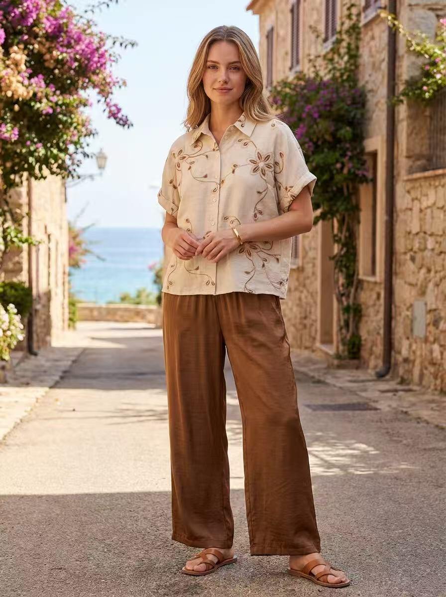Wholesaler ALYSSA srl - WOMEN'S EMBROIDERED SHORT SLEEVE SET