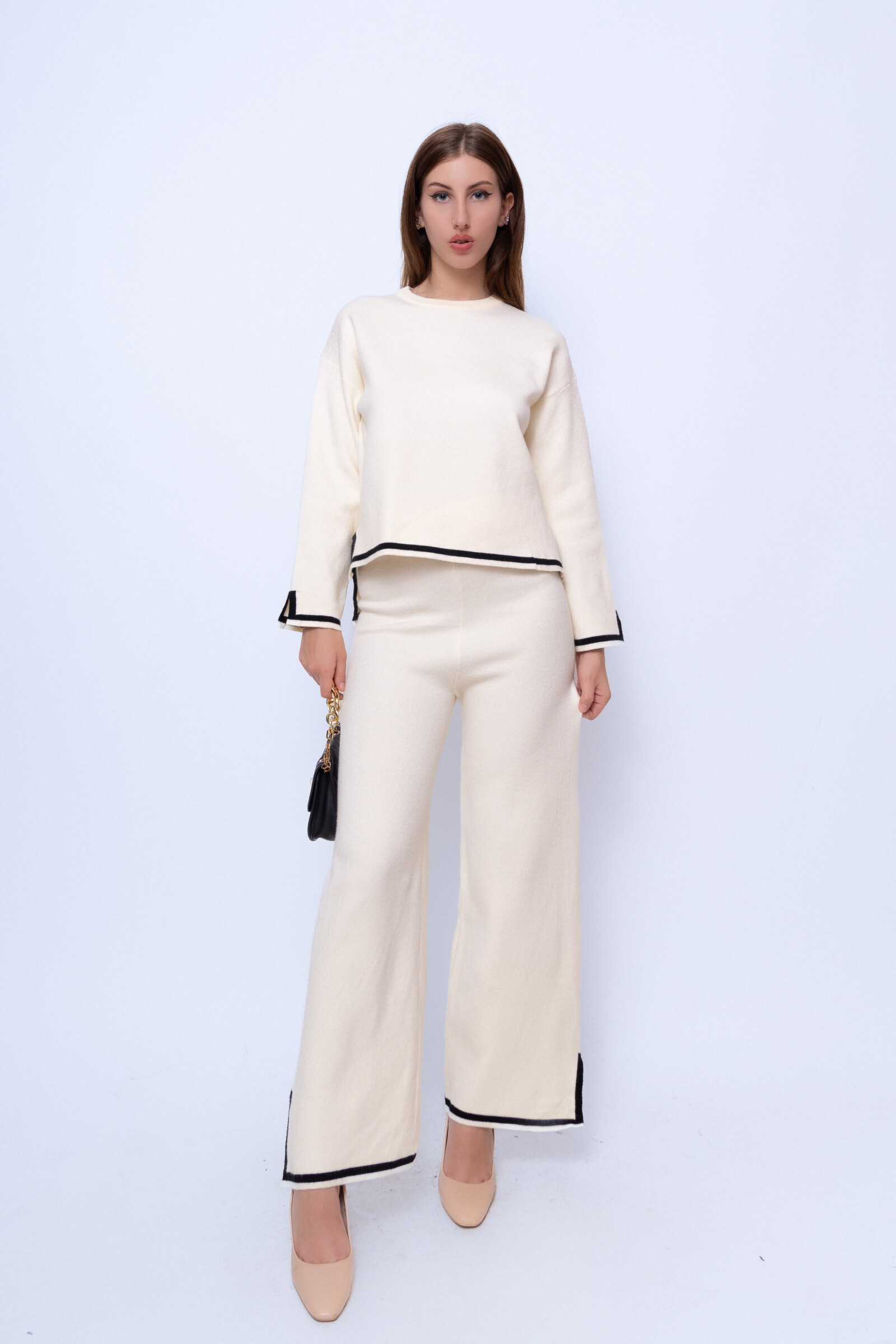 Grossiste ALYSSA srl - ENSEMBLE MAILLOT ET PANTALON
