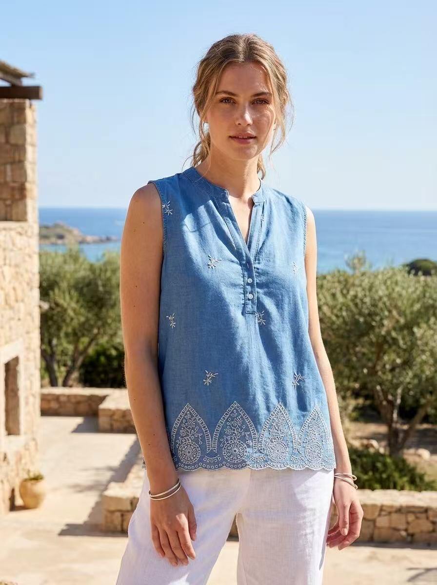 Wholesaler ALYSSA srl - TOP IN 100% TENCEL EMBROIDERED