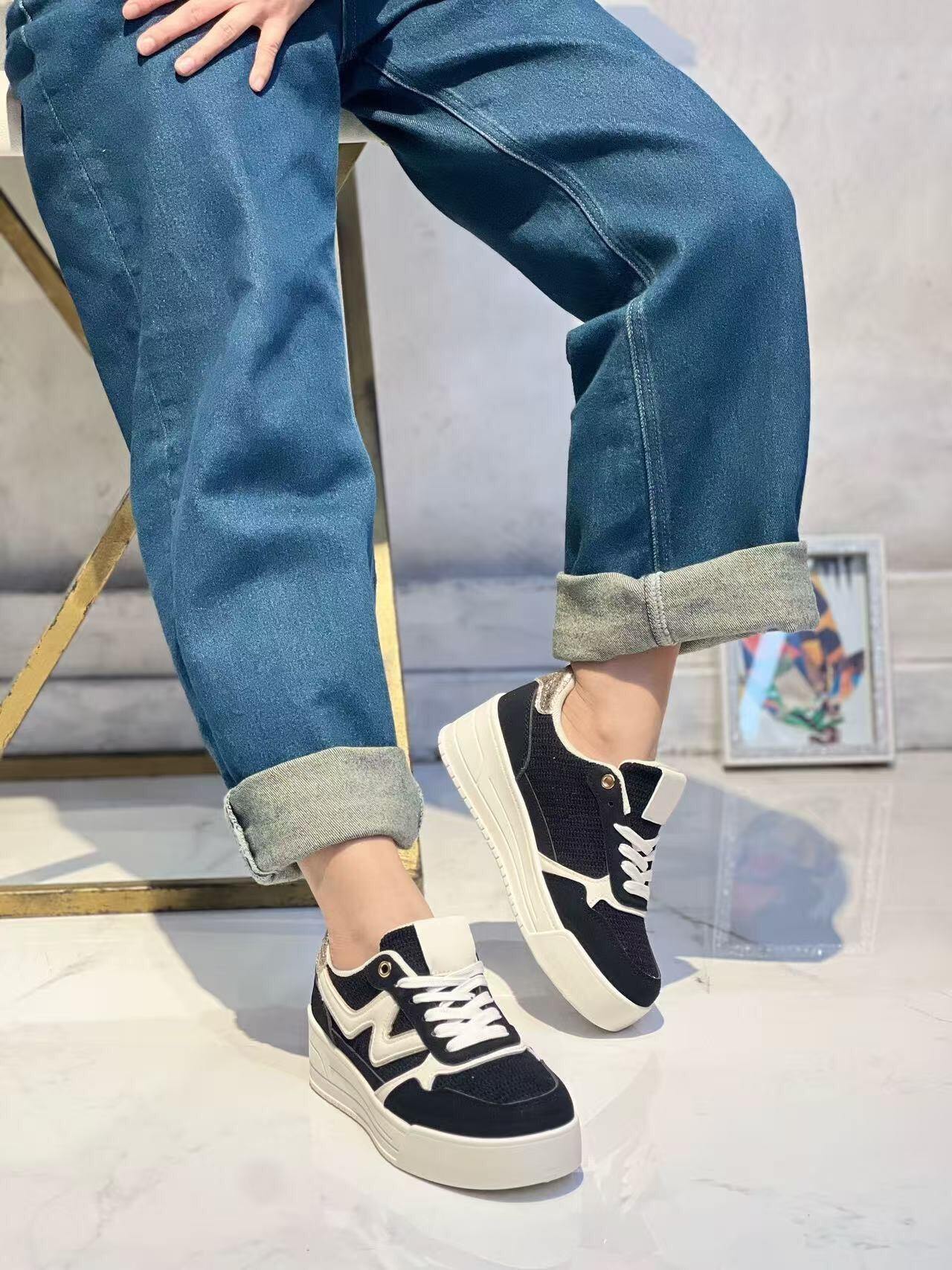 Wholesaler AMANDA SHOES - Colorful high-sole sneakers with laces