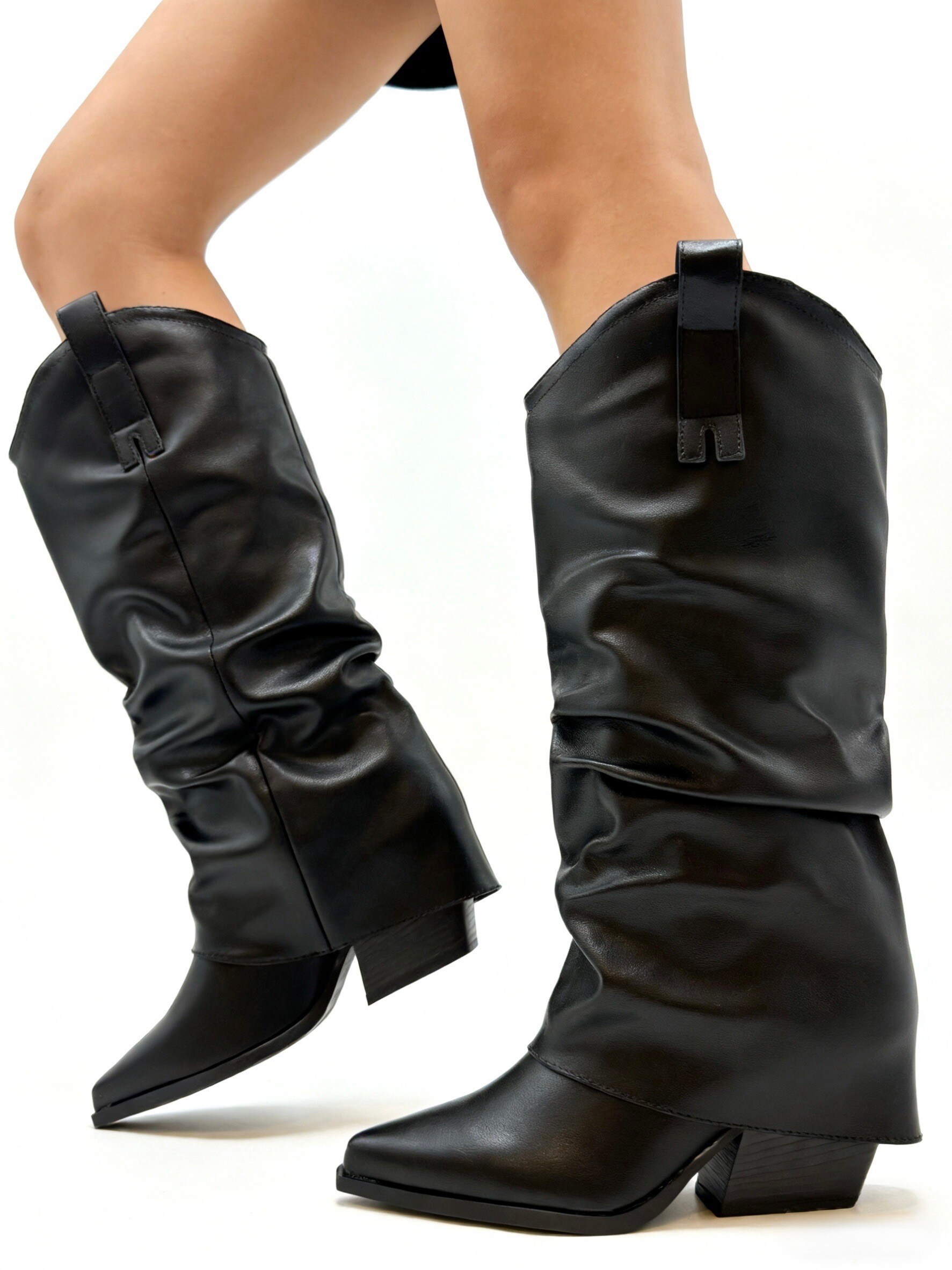Grossista AMANDA SHOES - Stivali alla moda