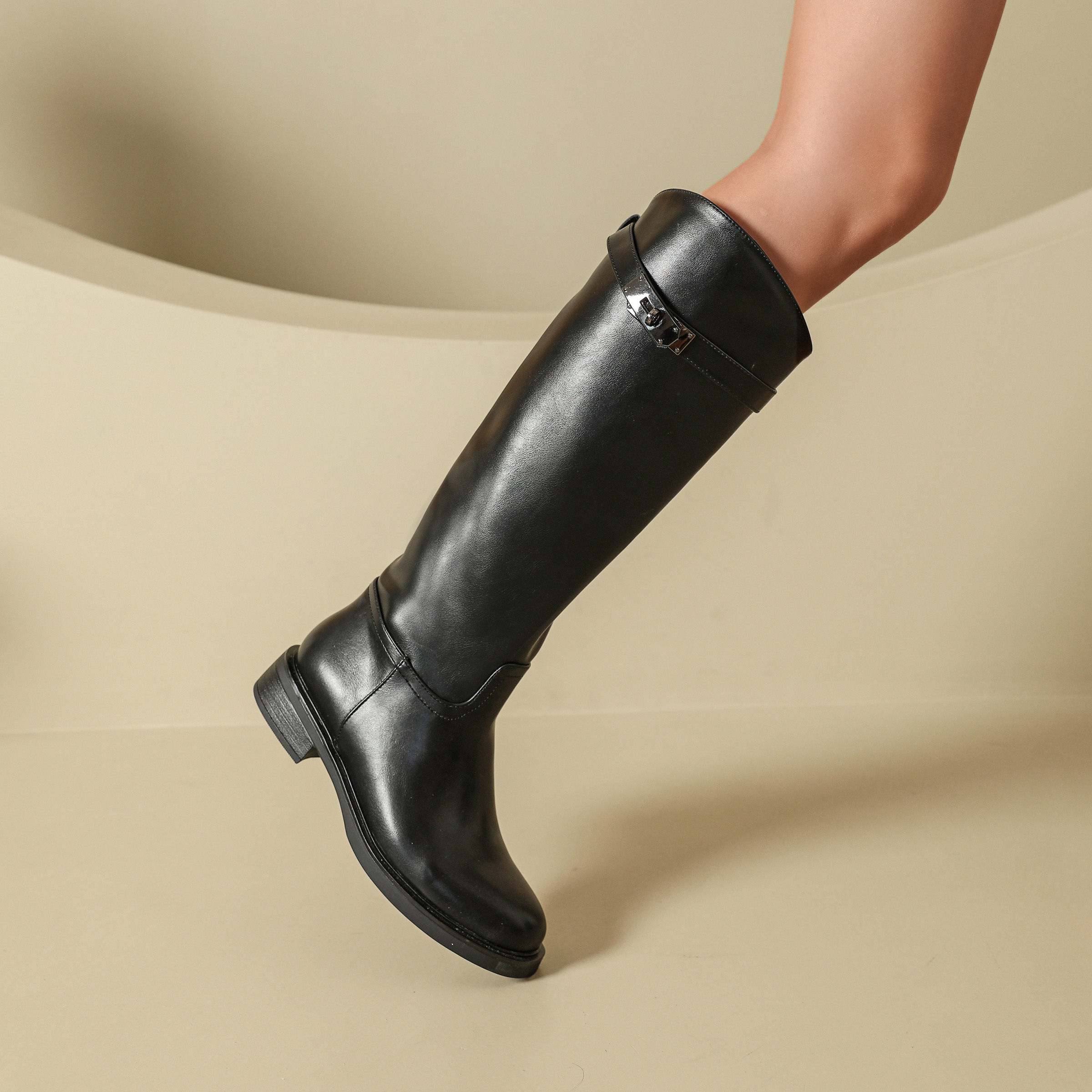 Wholesaler AMANDA SHOES - Low boots with buckles and zippers