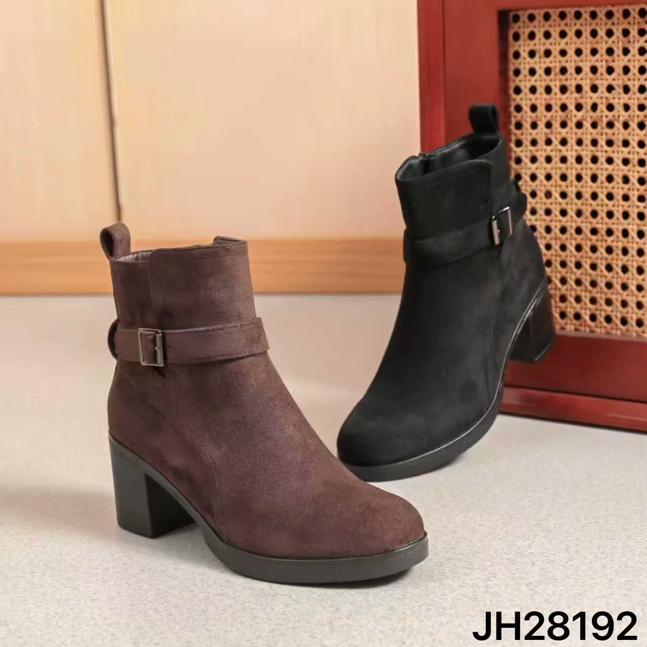 Mayorista AMANDA SHOES - BOTAS DE TACÓN GRUESO A LA MODA