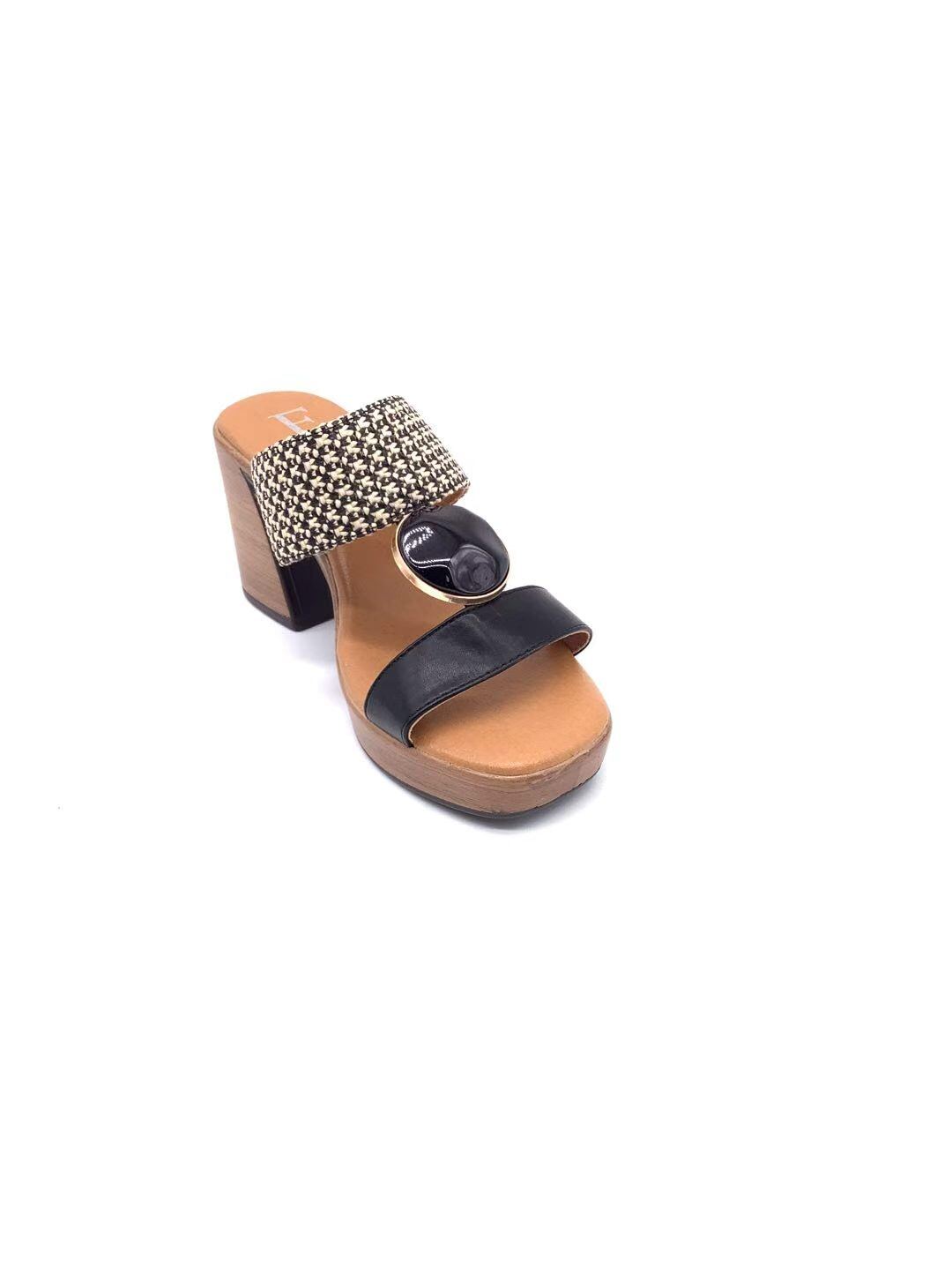 Grossista AMANDA SHOES - Ciabatte alte alla moda