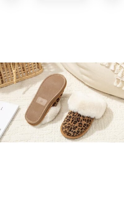 Grossista AMANDA SHOES - CIABATTE PELLICCIA SINTETICO LEOPARDATO Grossista AMANDA SHOES - CIABATTE PELLICCIA SINTETICO LEOPARDATO