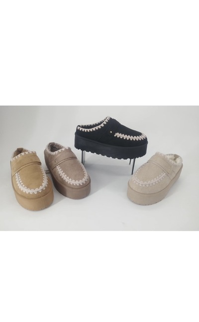 Großhändler AMANDA SHOES - Clogs mit Fell Großhändler AMANDA SHOES - Clogs mit Fell
