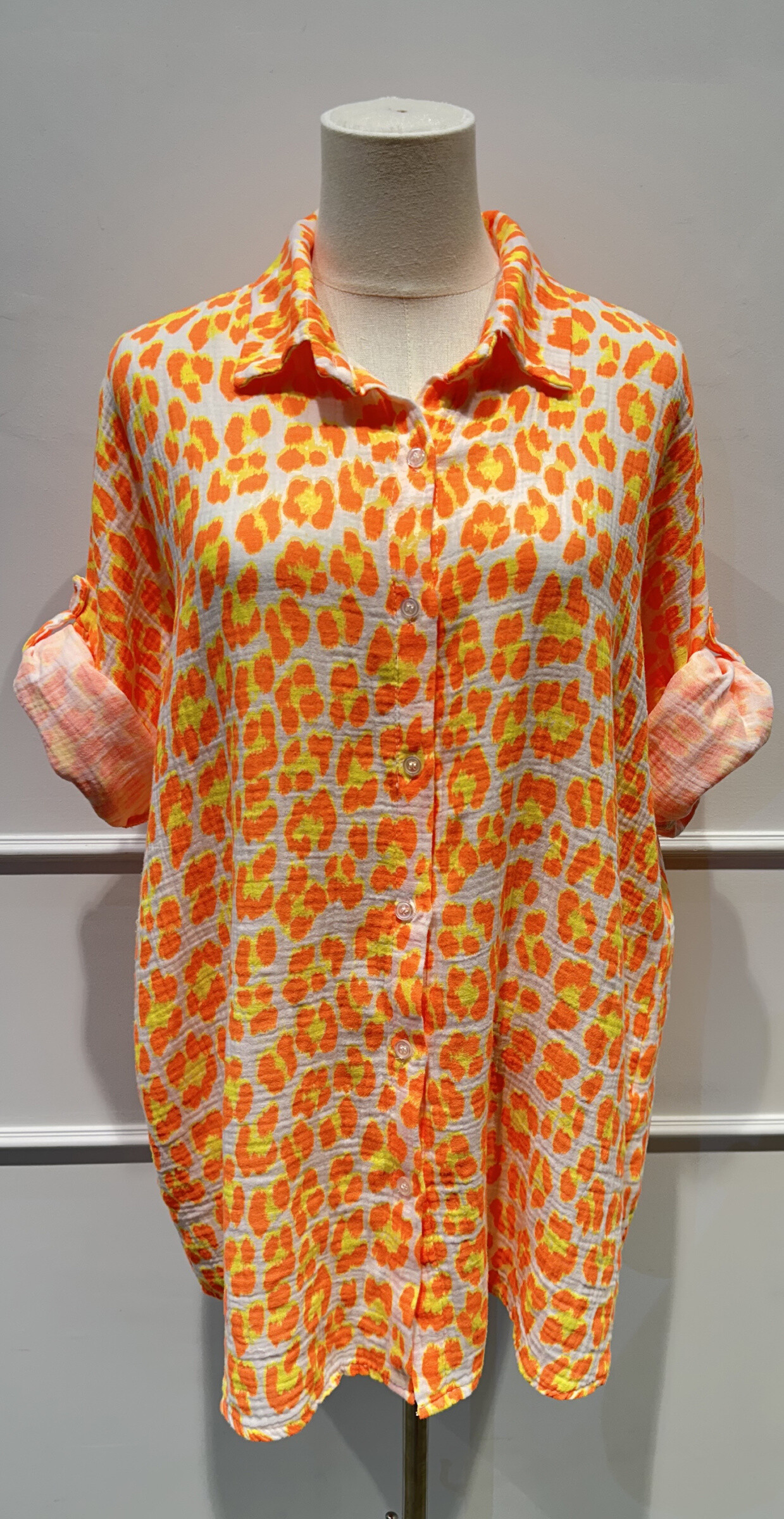 Wholesaler AMARIA - Leopard pattern woman shirt - Trendy and colorful style