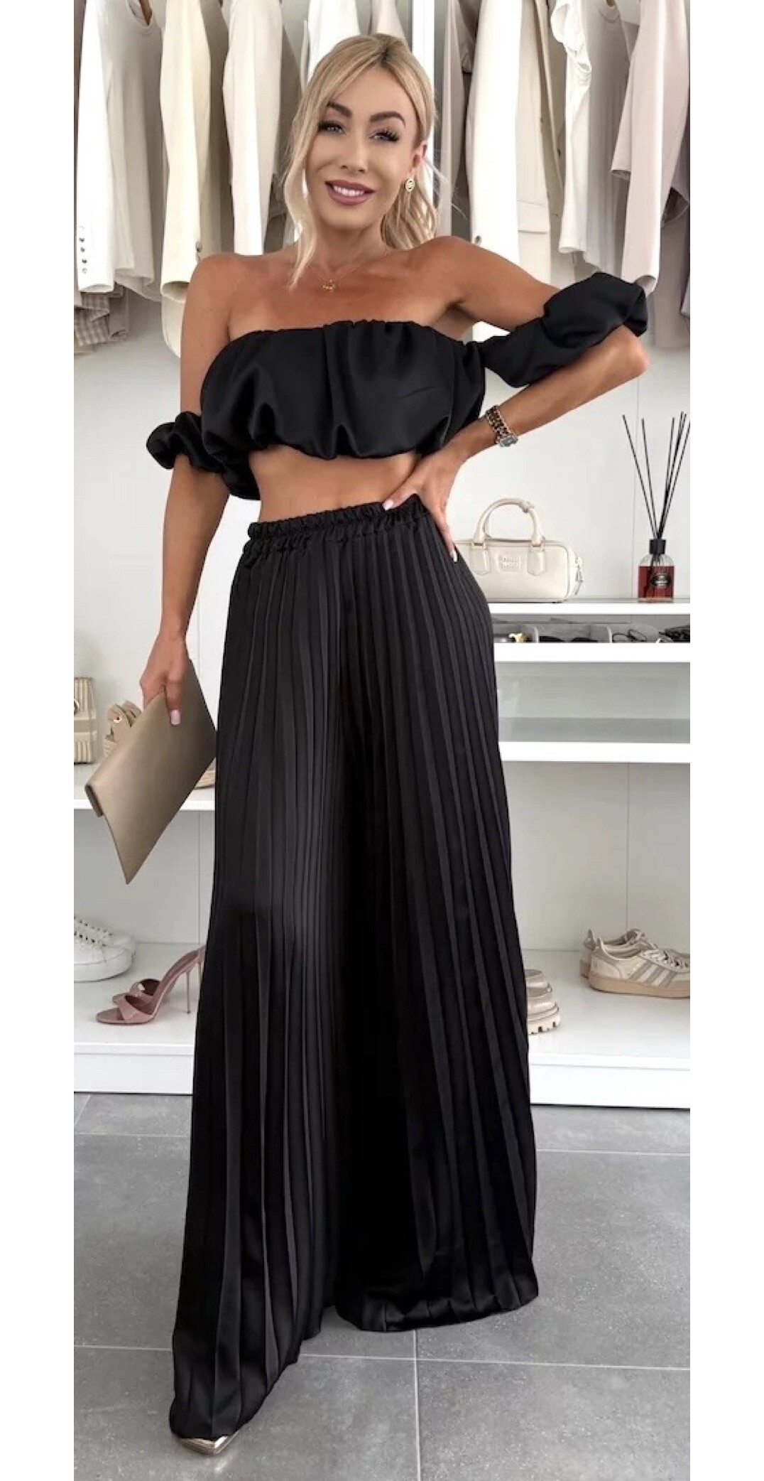 Wholesaler AMARIA - Satin woman set - top bardot & pleated palazzo pants
