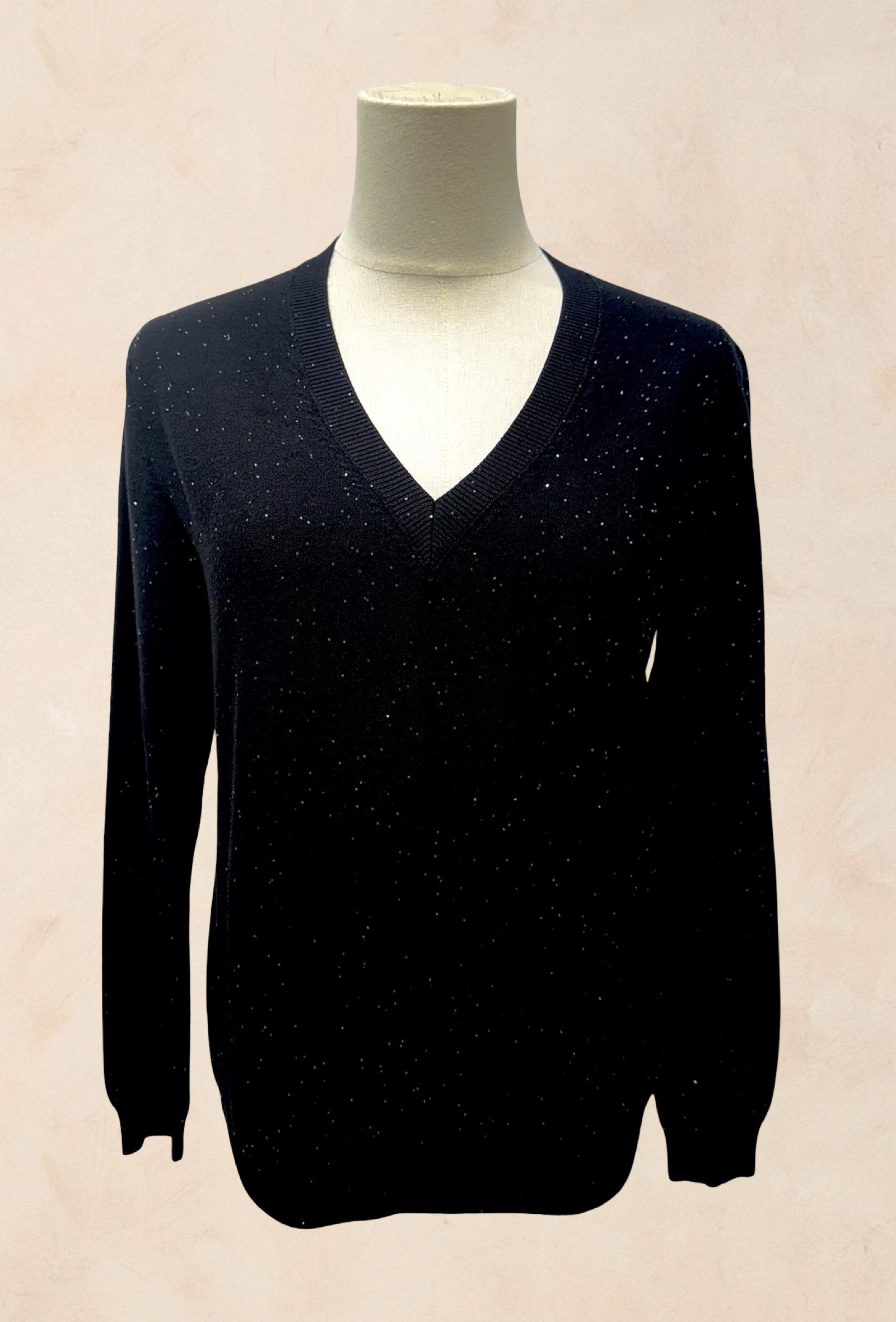 Wholesaler AMARIA - Black V-neck sweater – Fine knit with subtle sequins - VISCOSE