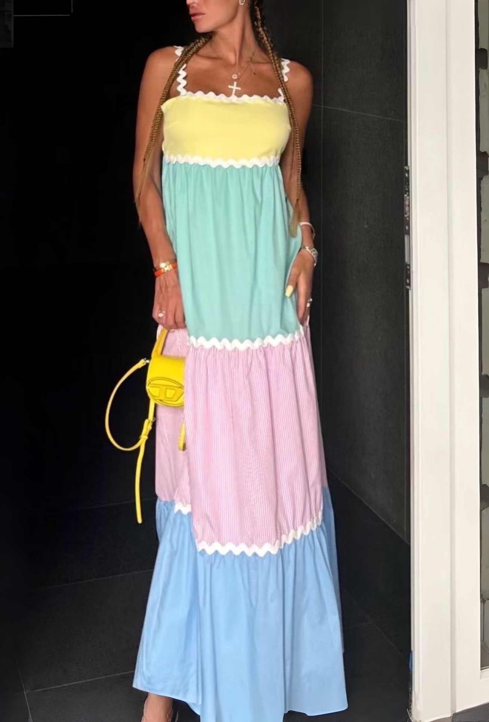 Grossiste AMARIA - Robe Longue Color Block à Volants