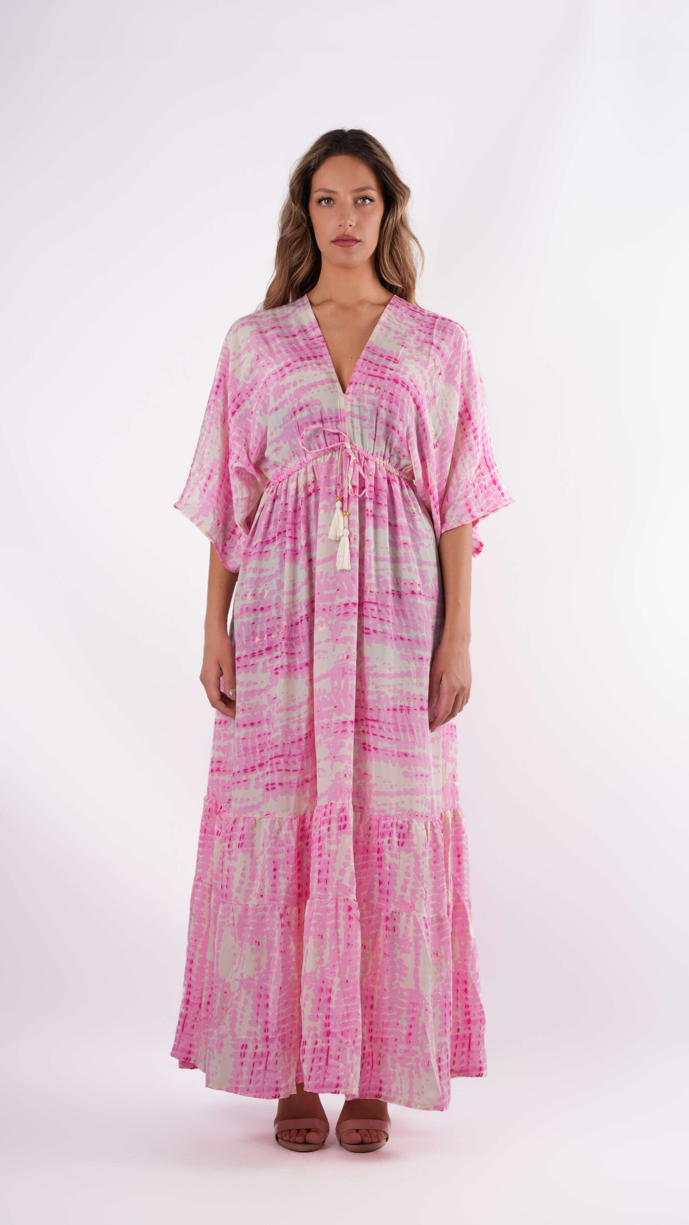 Wholesaler Amele - Boho-Chic Long Dress with Tie-Dye Print and Tassel Details