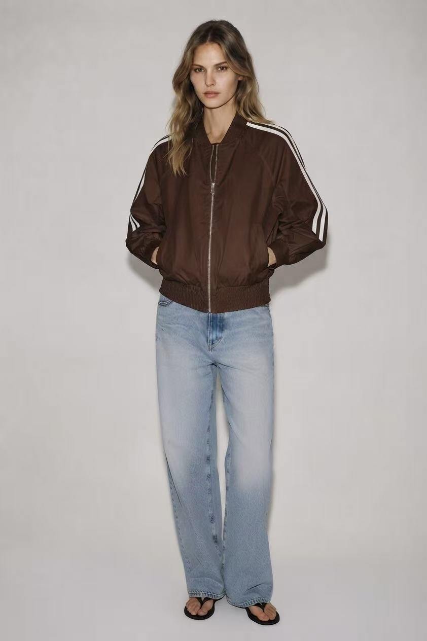 Wholesaler Amelé - Bomber jacket with contrast stripes
