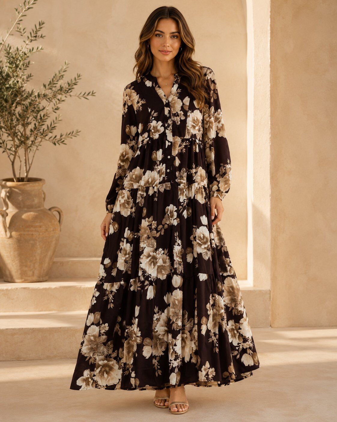 Grossista AMIE KOKO - Abito Lungo Fluido con Stampa Floreale - Stile Bohemien con Volant