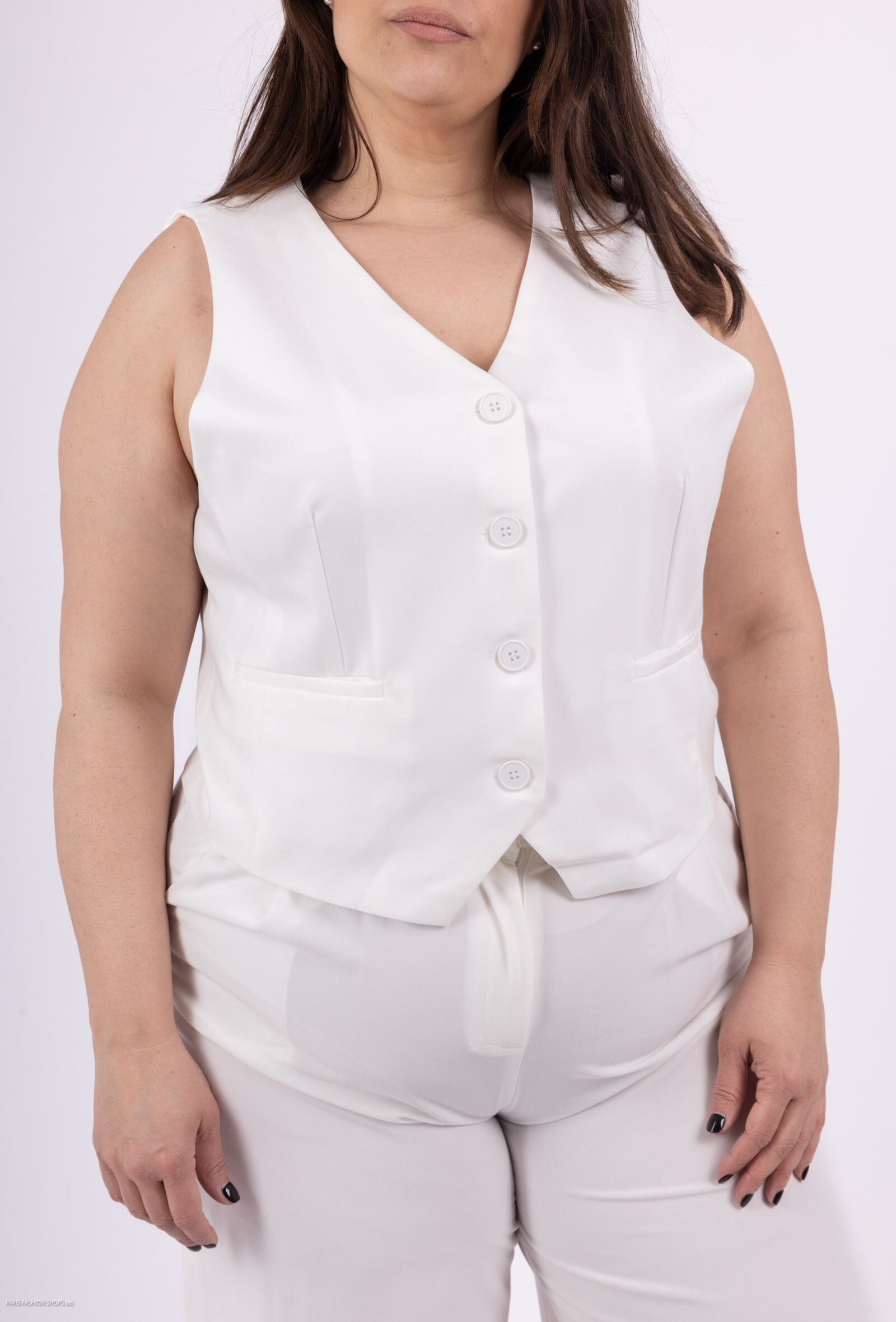 Grossista Amy&Clo - Gilet da indossare con bottoni di taglia grande